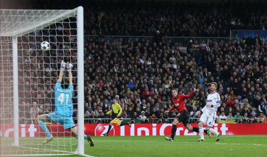 Real Madrid goalkeeper Diego López has bemoaned his teams result against Manchester United in the Champions League on Wednesday.