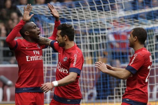 Forward Ezequiel Lavezzi wants a response from Paris Saint-Germain after they exited the Coupe de France with a defeat to Evian.