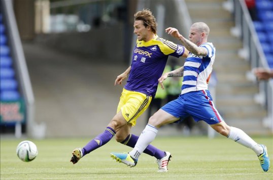 Swansea City have beaten Reading 3-0 in a pre-season friendly at the Madejski Stadium.