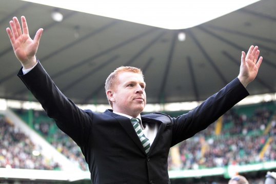 Celtic boss Neil Lennon is at the centre of a managerial tug of war between Everton and Leicester City.