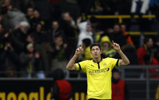 Robert Lewandowski has revealed he has had a “bit of trouble” with certain people at Borussia Dortmund.