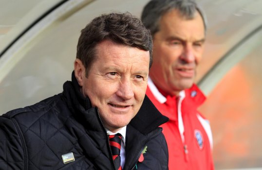 Sheffield United and Stevenage are in the top two spots in League One after tonight's games. Gillingham still have five points lead in League Two after goalless draw against Cheltenham.