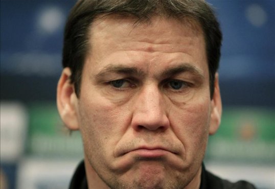 Lille directors are actively seeking a replacement for club manager Rudi Garcia, who has still not confirmed whether he will be in charge at the Ligue 1 side next season.