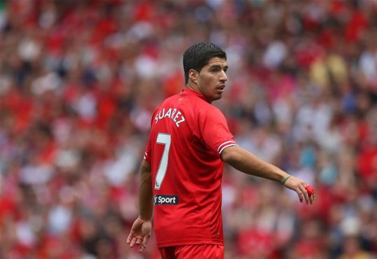 Uruguayan striker Luis Suarez is the favourite to score for Liverpool when they face Manchester United in the League Cup on Wednesday.