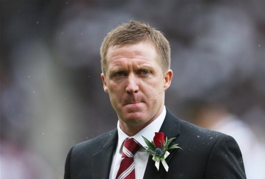 Heart of Midlothian boss Gary Locke has personally written to 65,000 of the club's supporters to encourage them to create history and join the Foundation of Hearts (FoH) and its mission to create the biggest supporter movement in Scottish football.