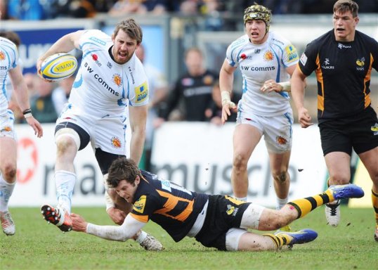 Exeter Chiefs edged toward European Cup qualification after securing a bonus point victory over London Wasps at Adams Park.