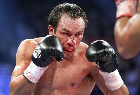 Manny Pacquiao’s conqueror Juan Manuel Márquez has prepared a defamation suit against trainer Freddie Roach.