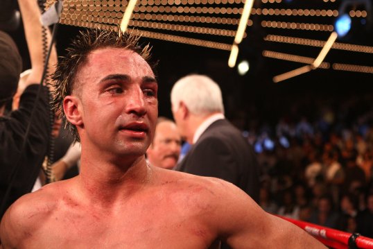WBA welterweight champion Paulie Malignaggi has criticised Ricky Hatton’s stupidity at fighting such a difficult opponent in Vyacheslav Senchenko on his comeback to boxing.