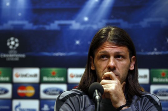 Martin Demichelis will make his Manchester City debut against Chelsea at Stamford Bridge on Sunday.