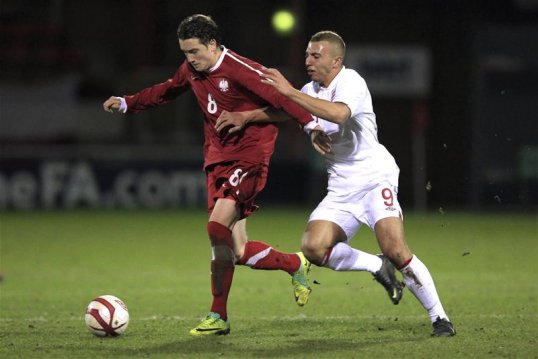 Manchester City target Piotr Zielinski is not seeking an exit from Udinese, the player's agent has told TuttoMercatoWeb.