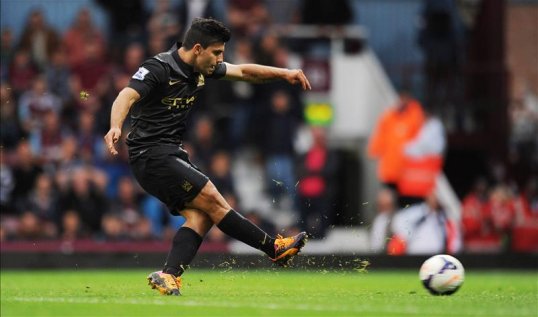 Manchester City striker Sergio Aguero's outstanding form will spark a war between Real Madrid and Barcelona next summer.