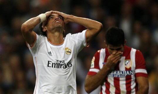 Manchester City manager Manuel Pellegrini is keen to try again to sign Real Madrid defender Pepe in the January transfer window, according to Punto Pelota.