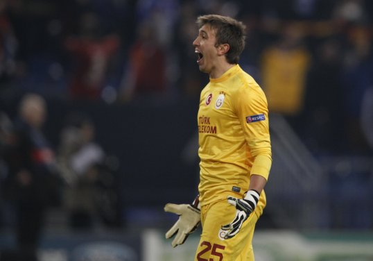 Manchester City have been handed a major transfer boost, after Galatasaray admitted they would be willing to consider “substantial” bids for goalkeeper Fernando Muslera.