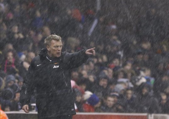 Manchester United manager David Moyes was pleased to see his side win in difficult weather conditions against Stoke City.