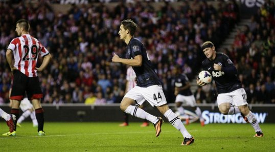 Manchester United face a battle to keep talented youngster Adnan Januzaj at the club with Juventus and Real Madrid both believed to be interested in his signature.