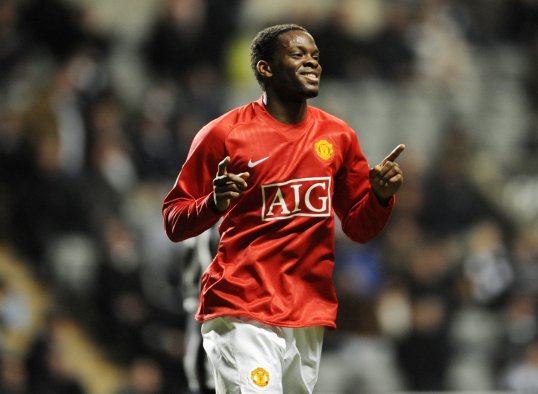 Former Manchester United striker Louis Saha has backed David Moyes to be an Old Trafford success, despite the club’s stuttering start to the season.