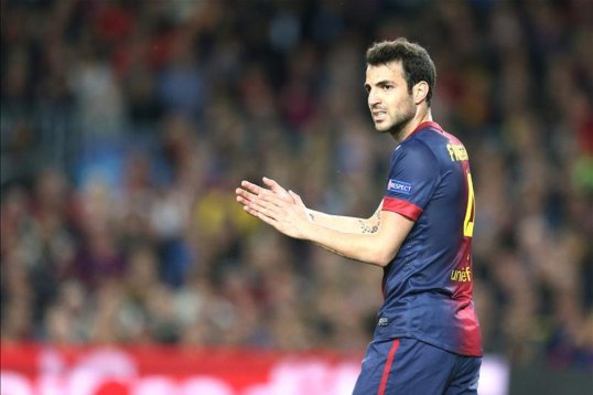 Barcelona vice-president Josep Maria Bartomeu has fired a stern warning shot to Manchester United over their attempted purchase of midfielder Cesc Fabregas.