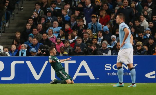 Real Madrid qualified for the Champions League knockout stage tonight, and knocked Manchester City out in the process.