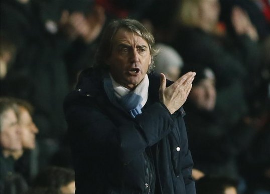 Roberto Mancini has warned his squad that he will only pick players who are willing to give their all for the club ahead of their FA Cup tie against Leeds United on Sunday.