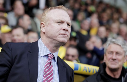 Alex McLeish has been announced as the new manager of Nottingham Forest.