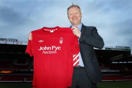 New Nottingham Forest manager Alex McLeish thinks that his side will need three or four “quality” additions to the squad if they want to challenge for promotion.