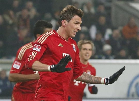 Bayern Munich striker Mario Mandžukić is hoping that his side extend their 10-match winning run against Fortuna Düsseldorf.