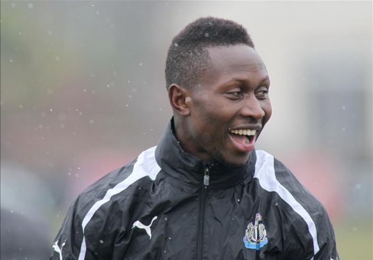 Newcastle United’s new defender Mapou Yanga-Mbiwa will make his full debut tonight against FC Ukranian outfit Metalist Kharkiv in the Europa League tonight.
