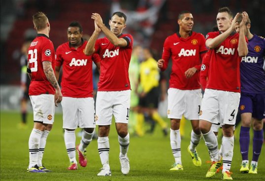 Manchester United's 5-0 Champions League victory away to Bayer Leverkusen left the German club “bitter” and “broken”, says midfielder and captain Simon Rolfes.
