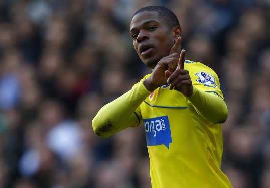 Former Newcastle United striker Malcolm Macdonald has told Papiss Cisse to learn from his prolific strike partner Loic Remy in the coming weeks.