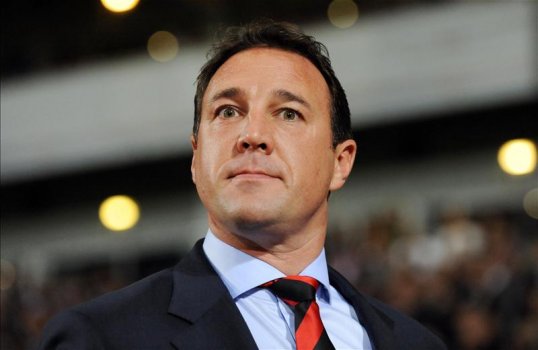 Cardiff City manager Malky Mackay is believed to have no intention on leaving his job despite reportedly falling out with the club's owner Vincent Tan over Iain Moody's departure.