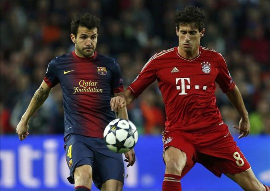 Bayern Munich might be trying to tell their midfield maestro Javi Martinez something after the team coach left him behind at the Camp Nou after their Champions League victory over Barcelona.