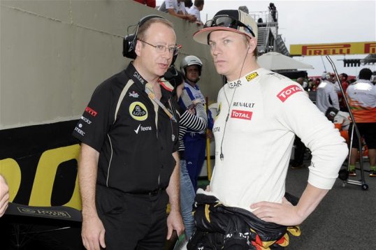 Lotus and Kimi Räikkönen had a solid start to practice at the Melbourne track ahead of the Australian Grand Prix on Sunday.