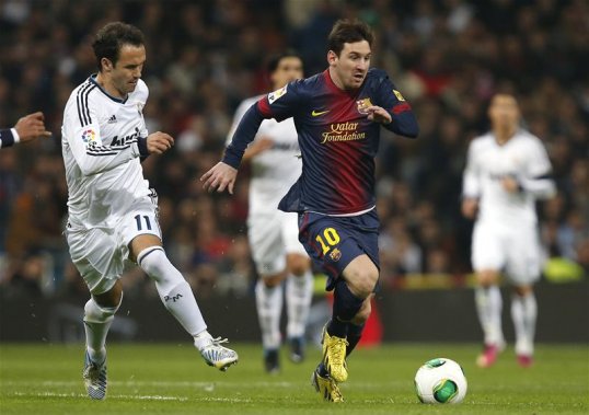 Barcelona forward Lionel Messi has signed a new deal with the Catalan club which will keep him at the Camp Nou until 2018.