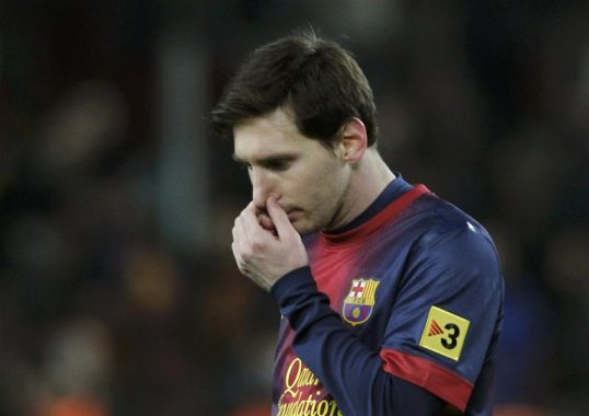 Barcelona stand-in manager Jordi Roura has backed striker Lionel Messi to bounce back from his recent poor performances against Real Madrid on Saturday.