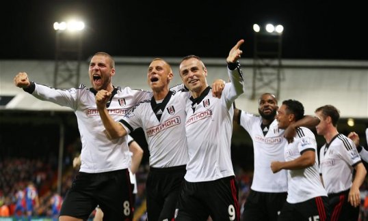 Fulham beat Crystal Palace 4-1 to pick up their biggest away win of the season in their Premier League fixture at Selhurst Park on Monday night.