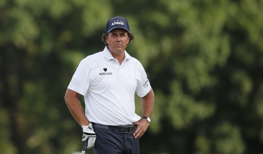 Phil Mickelson is just 18 holes away from securing his fifth major title after battling back to hold a one-shot lead at the US Open.