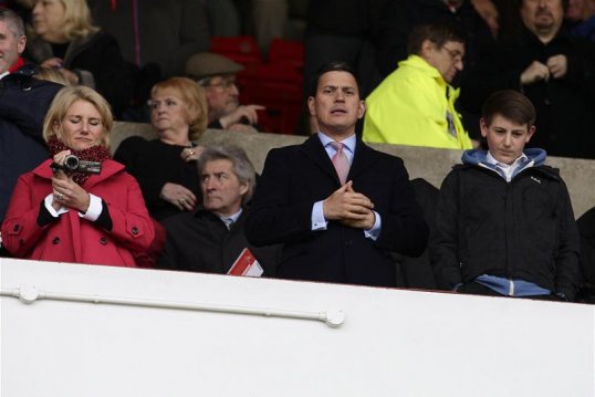 Labour politician David Miliband has been paid £125,000 for 15 days of work at Premier League club Sunderland.