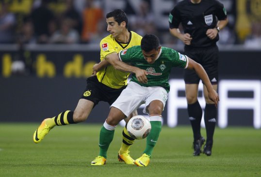 Borussia Dortmund midfielder Henrikh Mkhitaryan has claimed he plays football in the same way that he plays chess.