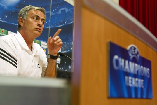José Mourinho has cooled talk of him taking the reigns at Paris St Germain.