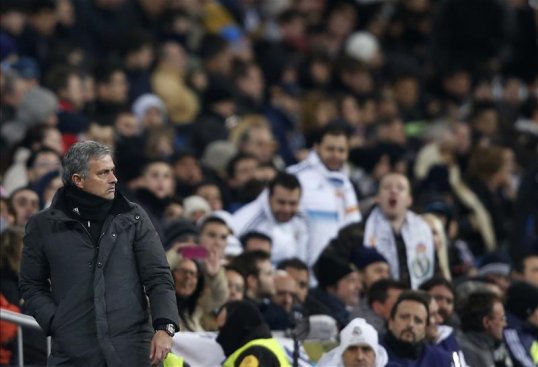Cristiano Ronaldo thinks José Mourinho’s winning mentality will keep him at Real Madrid until the end of the season at least.