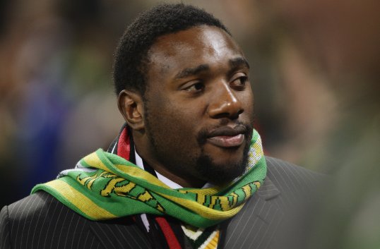South Africa Prop Tendai Mtawarira has returned home from South Africa's tour after suffering from heart palpitations.