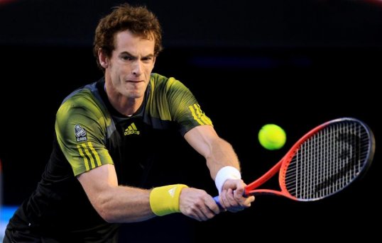 Andy Murray won the toss and elected to receive from Novak Djokovic at the Rod Laver Arena, Melbourne Park. The Serb – currently the World Number 1 – is looking to win his third consecutive Australian Open while the dour Scotsman is looking