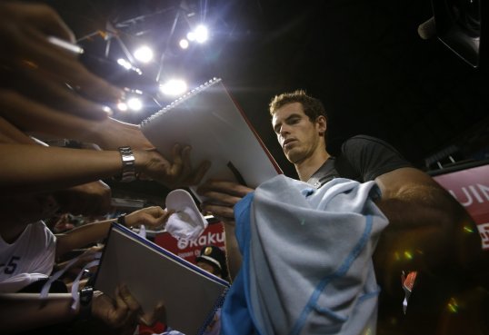 World number three Andy Murray is set to compete in his first competitive match since winning the US Open as he begins the defence of his Japan Open title.