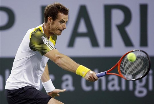 US Open champion Andy Murray struggled to a 6-3 6-2 victory over Lu Yen-Hsun to secure a place in the fourth round at Indian Wells.