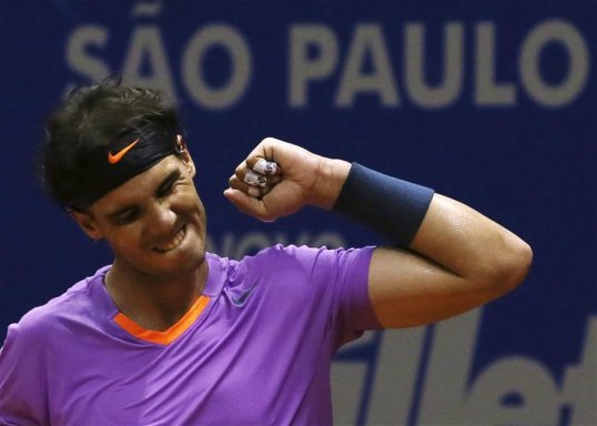 Spanish tennis player Rafael Nadal has said he has gained inspiration from the Brazilian football hero Ronaldo during his ongoing battle to overcome a career-threatening knee injury.