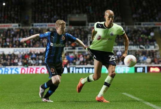 Newcastle United defeated Club Brugge 1-0 in a very one-sided Europa League match.