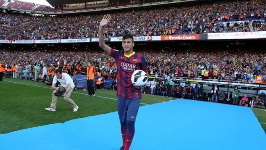Brazil international Neymar completed his move to Spanish giants Barcelona on Monday.
