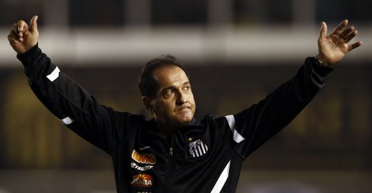 Santos boss Muricy Ramalho says Pep Guardiola is not the right man to succeed Mano Menezes at Brazil.