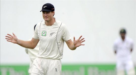 New Zealand have added batsman Mark Gillespie and bowler Martin Guptill to their Test squad to tour England this summer.