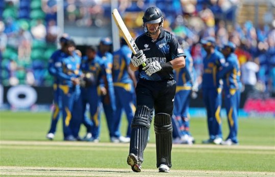 New Zealand suffered a mini top-order collapse as Sri Lanka reduced to Kiwi’s to 70-5 in the Champions Trophy in Cardiff.